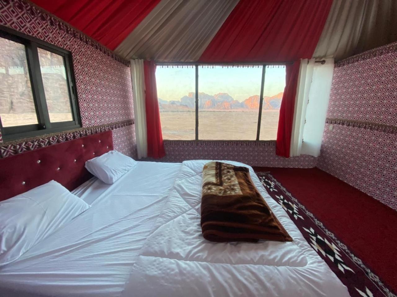 Authentic Bedouin Camp Wadi Rum Luaran gambar