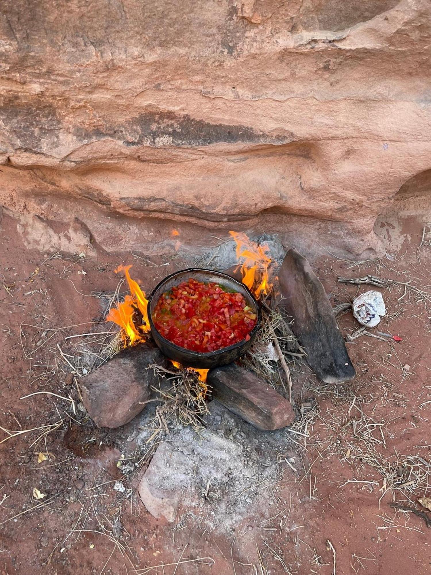 Authentic Bedouin Camp Wadi Rum Luaran gambar